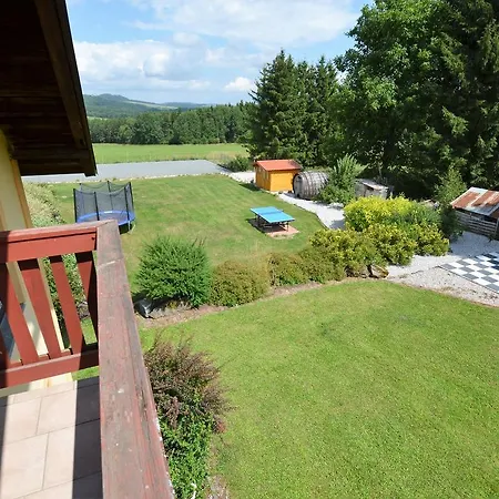 بيت للعطل In Czech Forest With Pool
